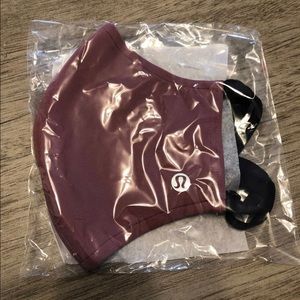 Lululemon Double Strap Face Mask